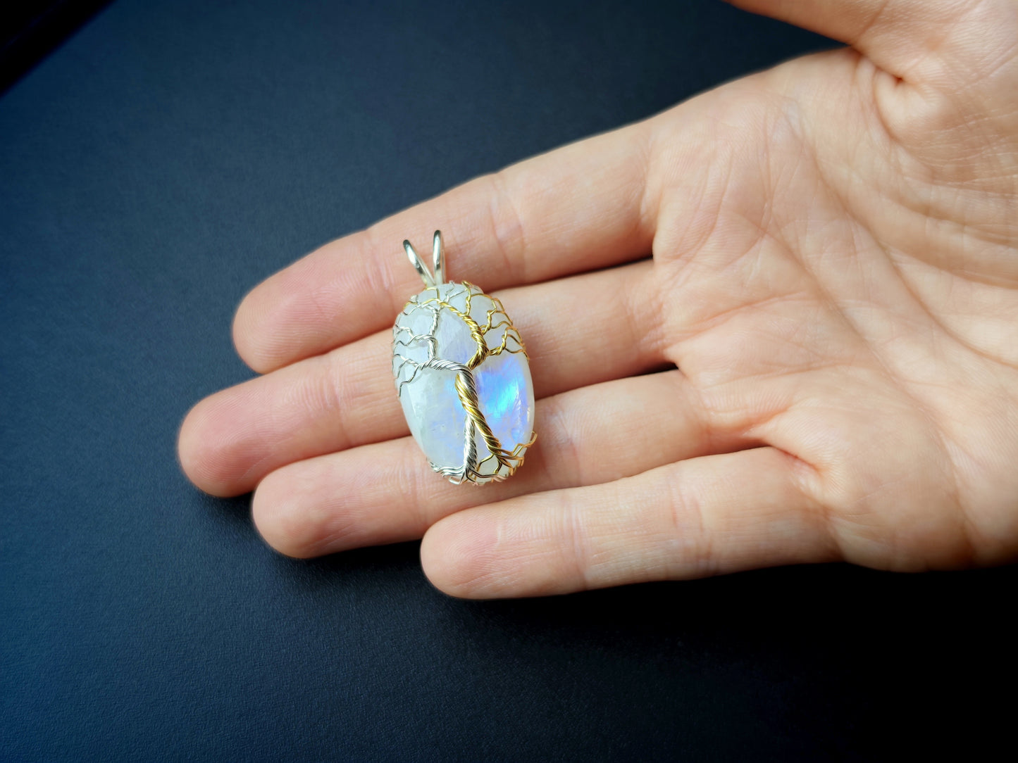 Fantasy inspired pendant: The Two Trees