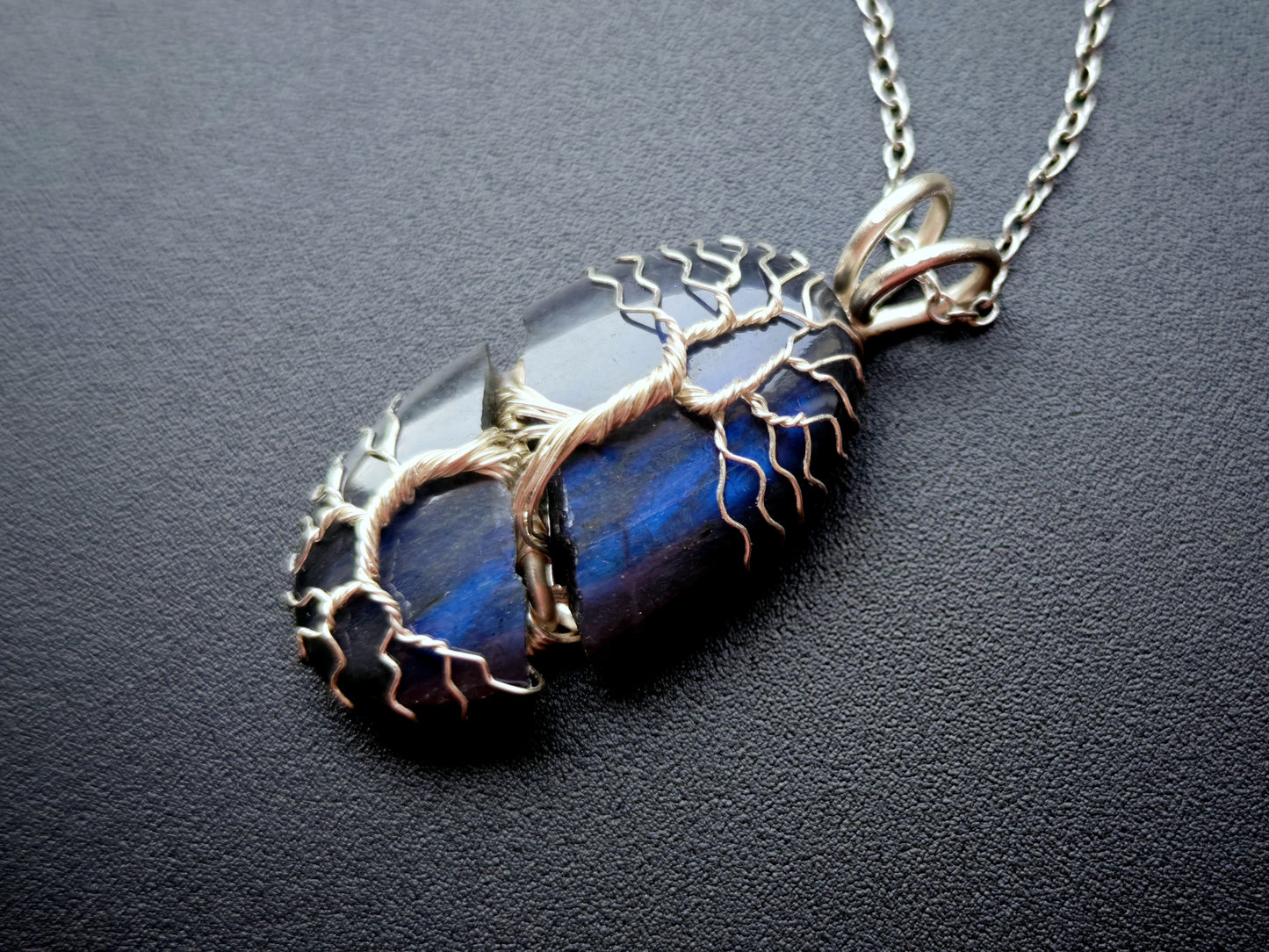 Tree pendant with a broken labradorite gemstone