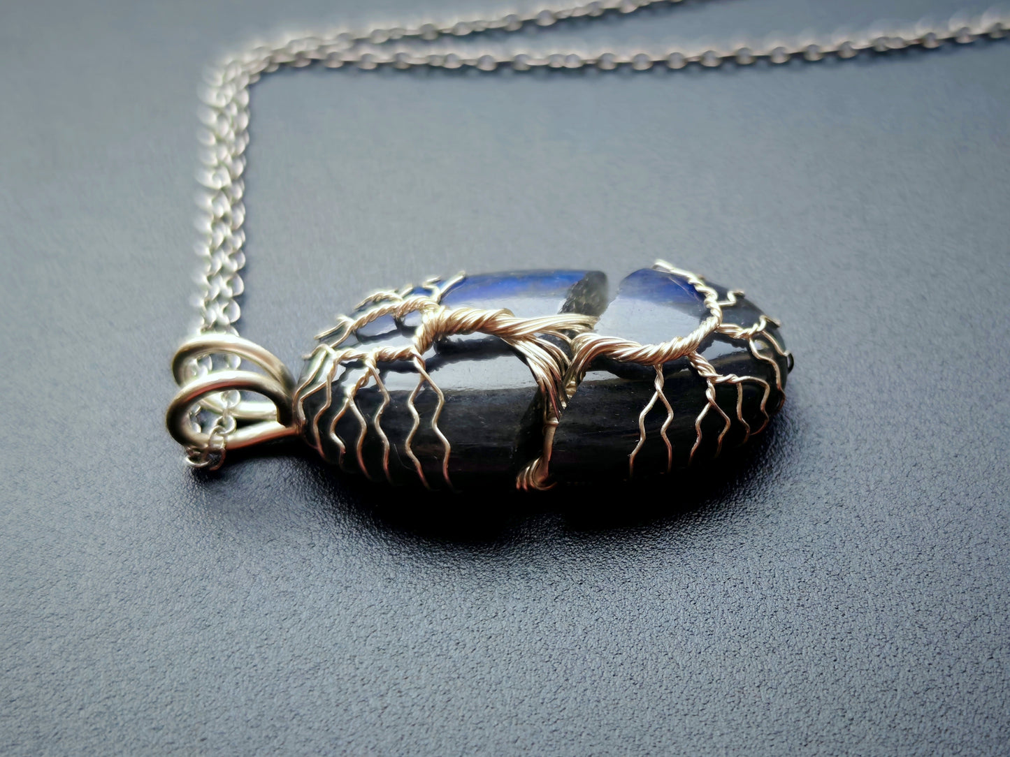 Tree pendant with a broken labradorite gemstone