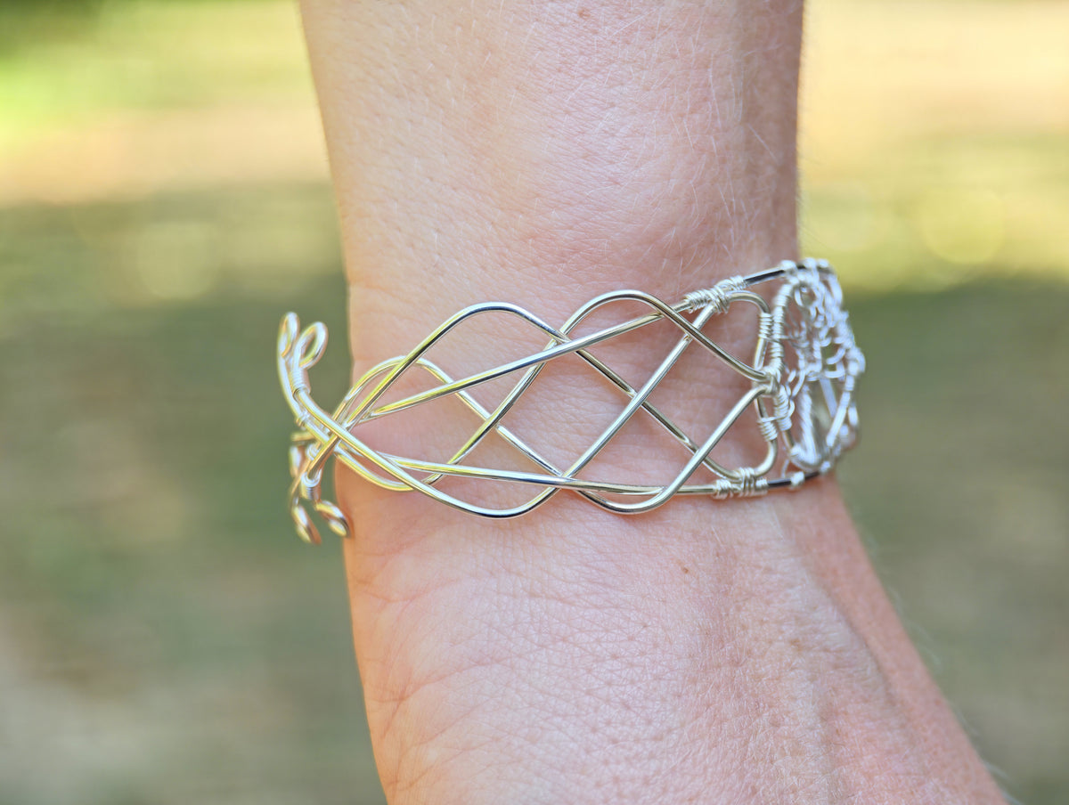 Cuff tree bracelet
