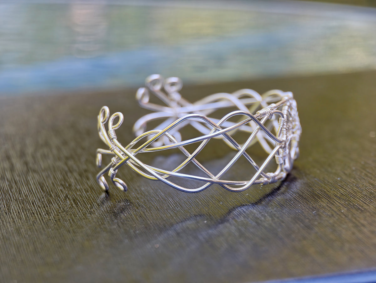 Cuff tree bracelet