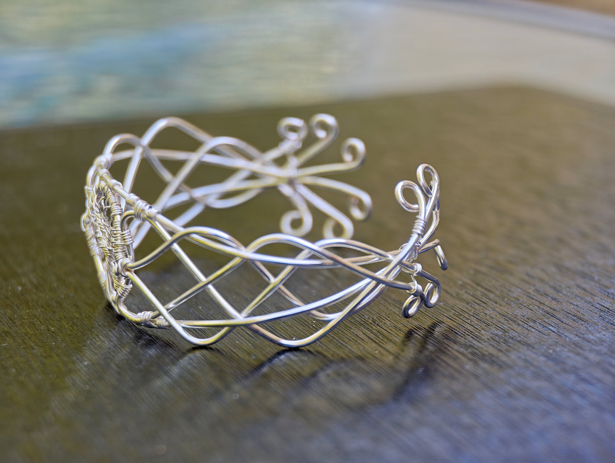 Cuff tree bracelet