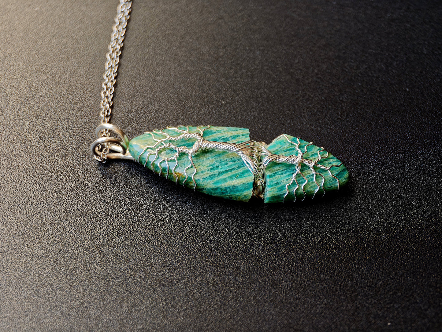 Shattered Amazonite tree jewelry set – Pendant & Earrings