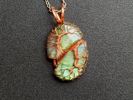 Tree pendant with a broken labradorite gemstone