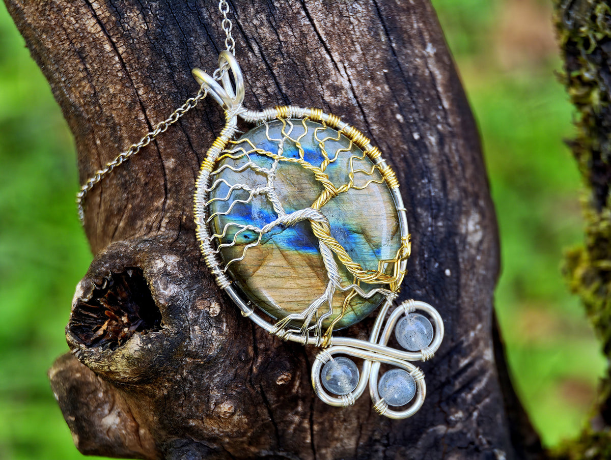 Fantasy inspired pendant with a labradorite gemstones: The Two Trees