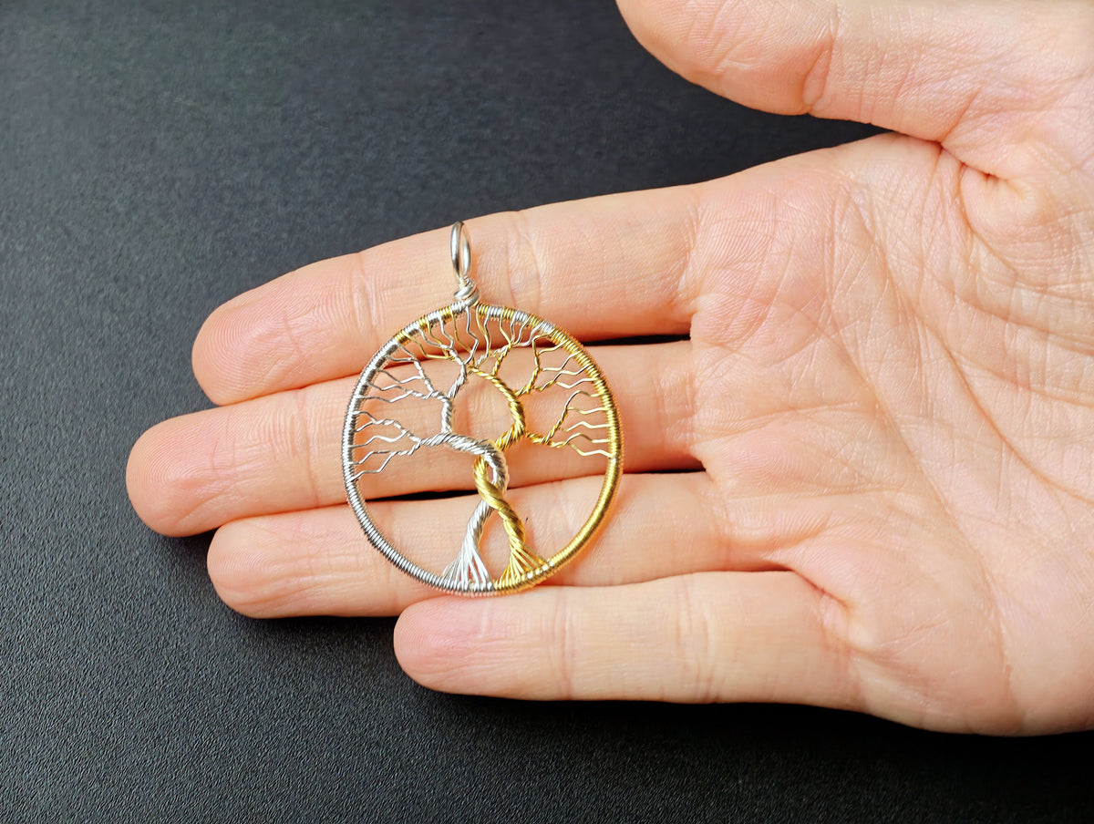 Fantasy inspired pendant: The Two Trees