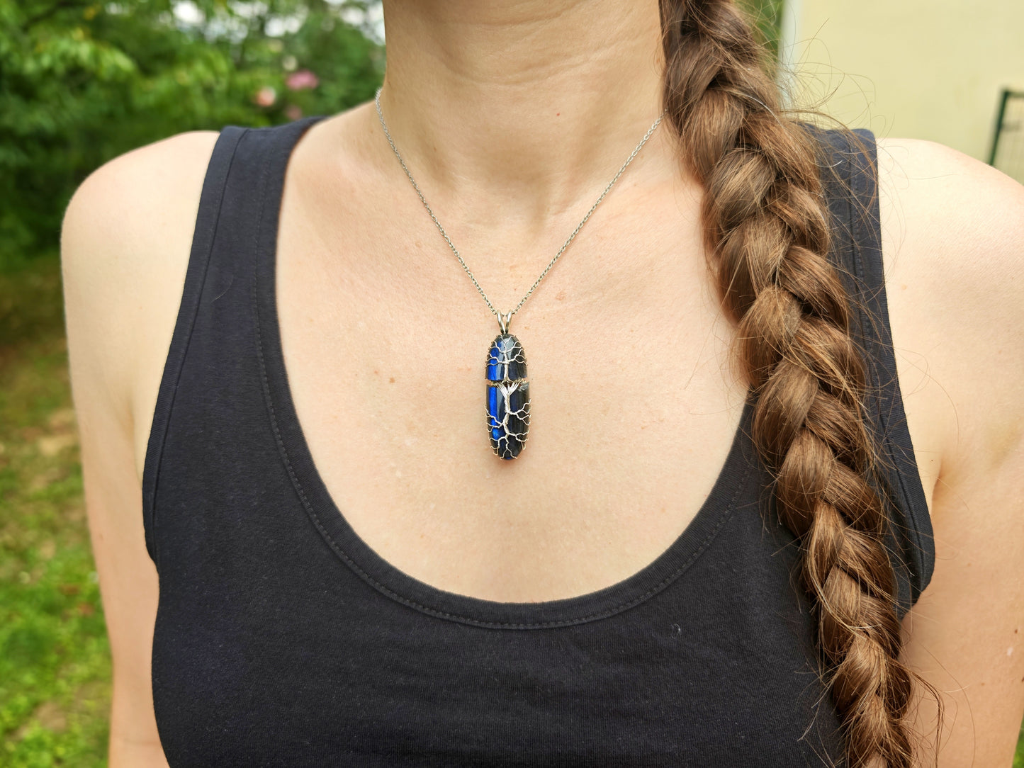 Tree pendant with a broken labradorite gemstone