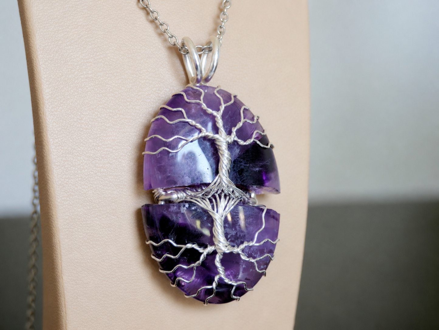 Tree pendant with a broken labradorite gemstone