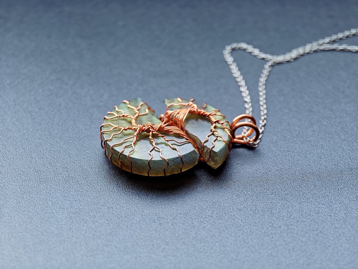 Tree pendant with a broken labradorite gemstone