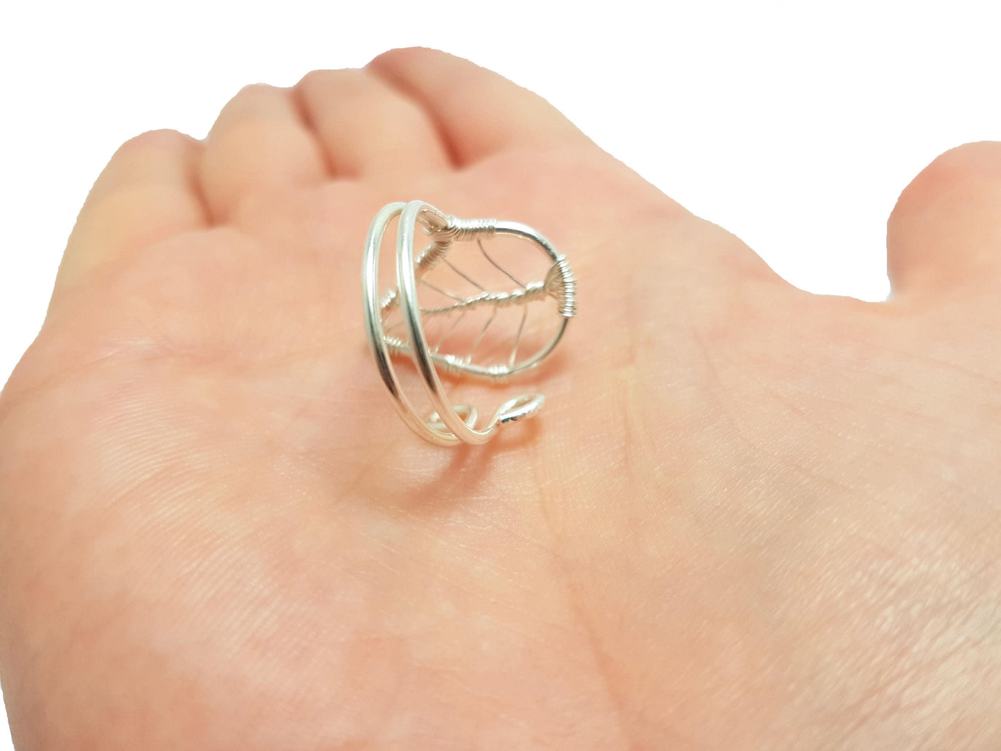 Leaf wire wrap ring