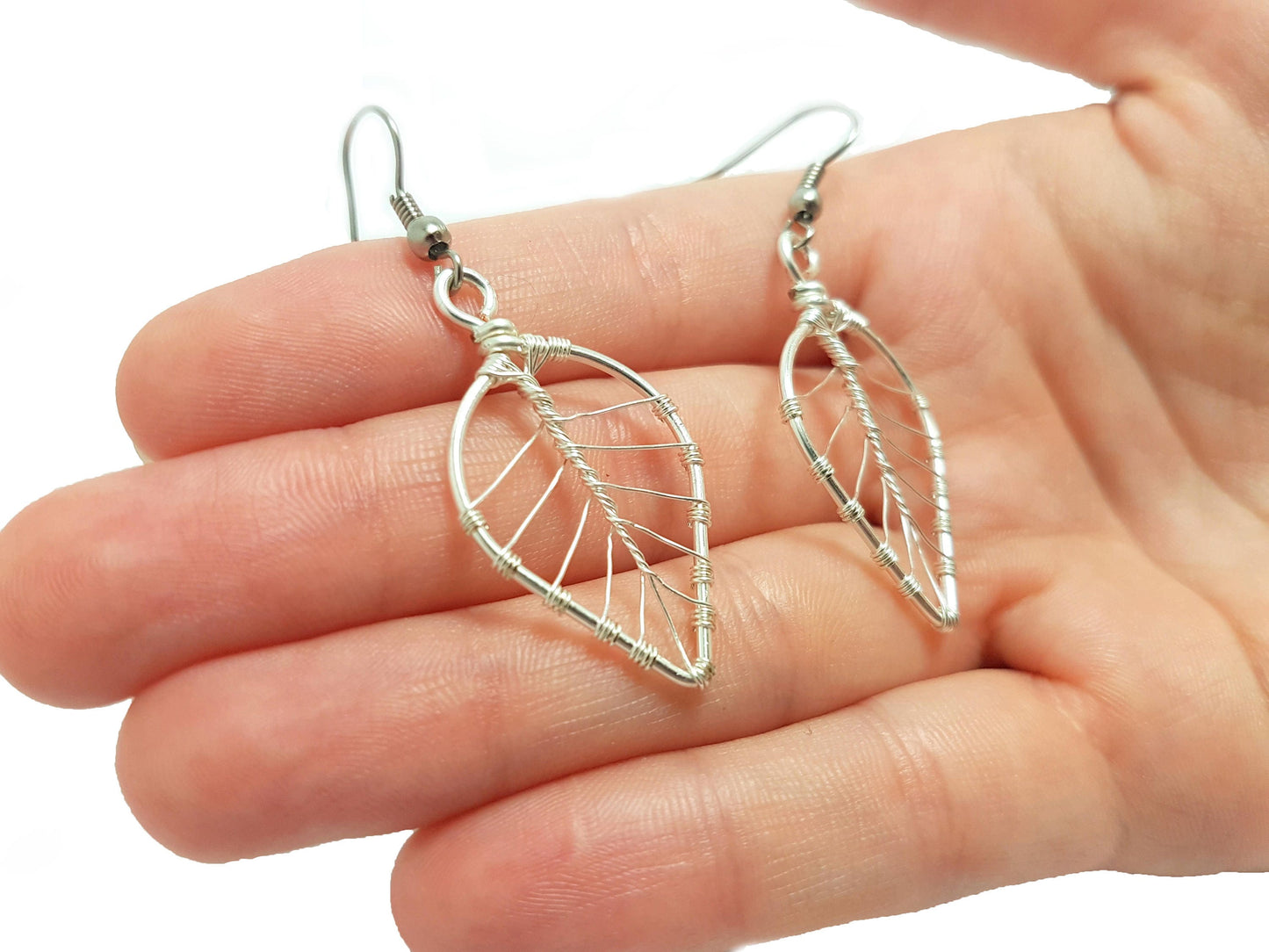 Leaf earrings