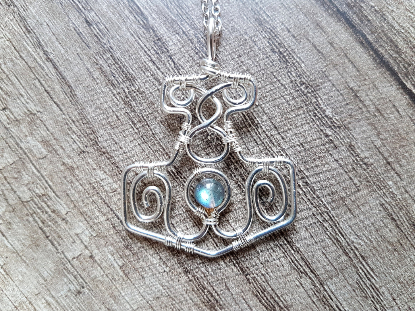 Mjölnir pendant