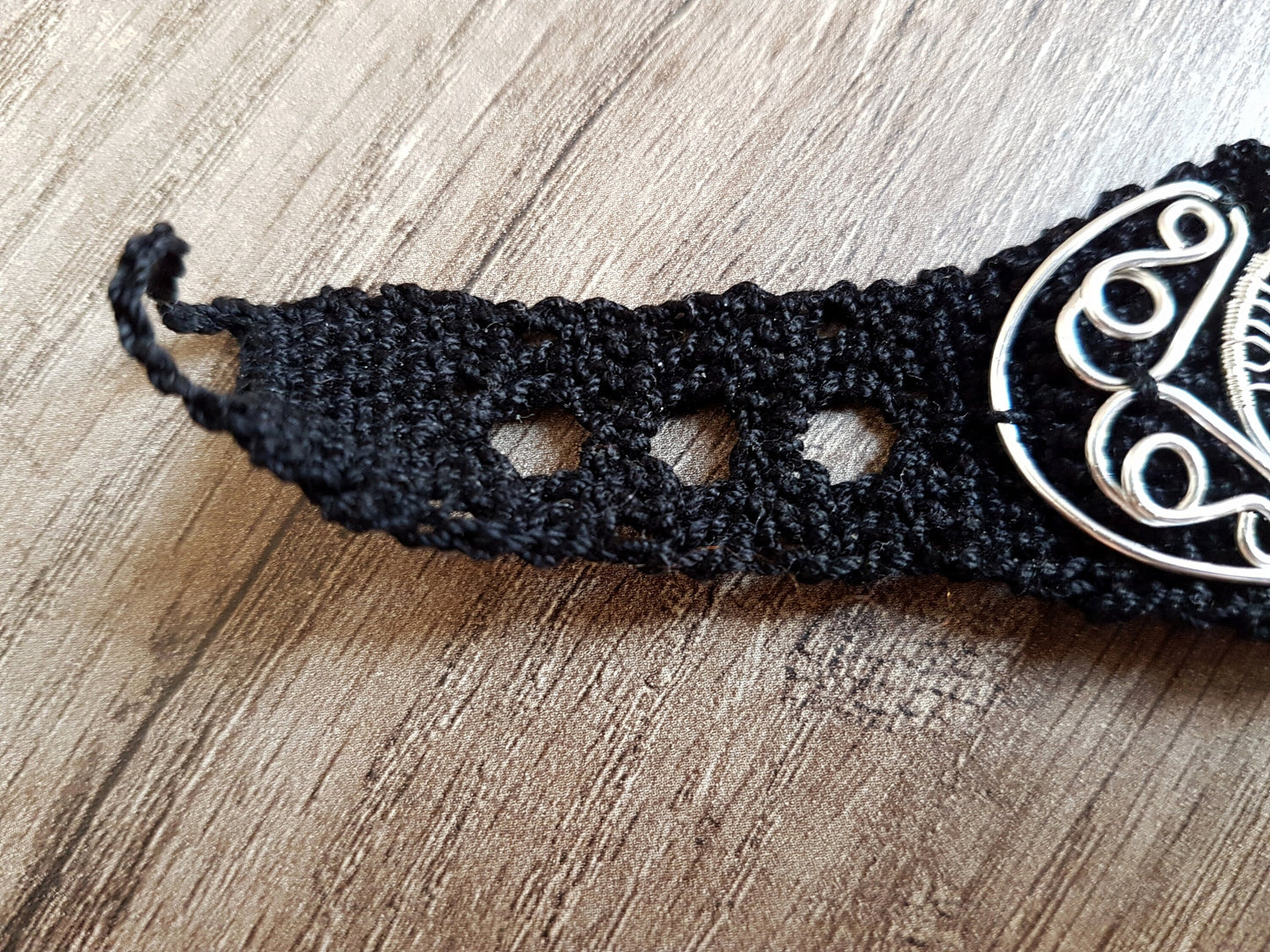 Crochet tree bracelet