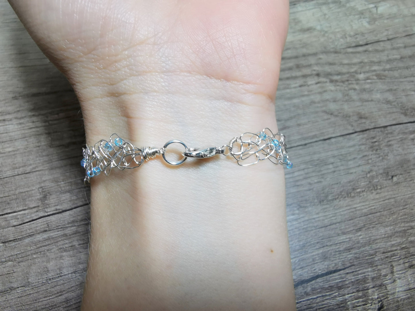 Wire crochet tree bracelet with a labradorite gemstone