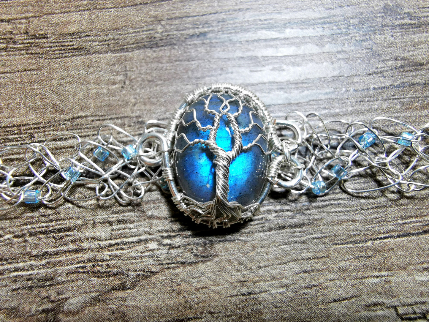 Wire crochet tree bracelet with a labradorite gemstone