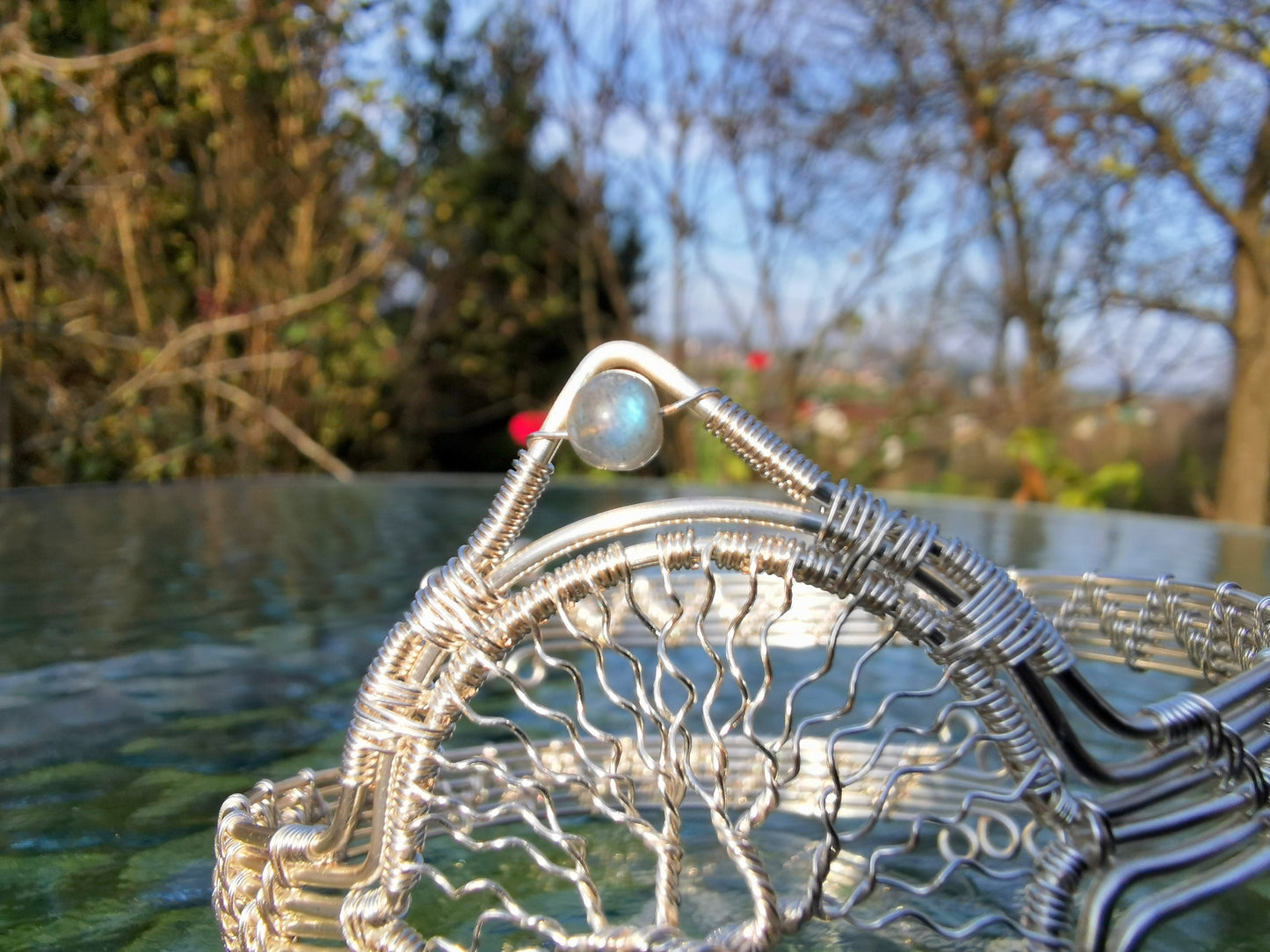 Tree arm ring with labradorite beads