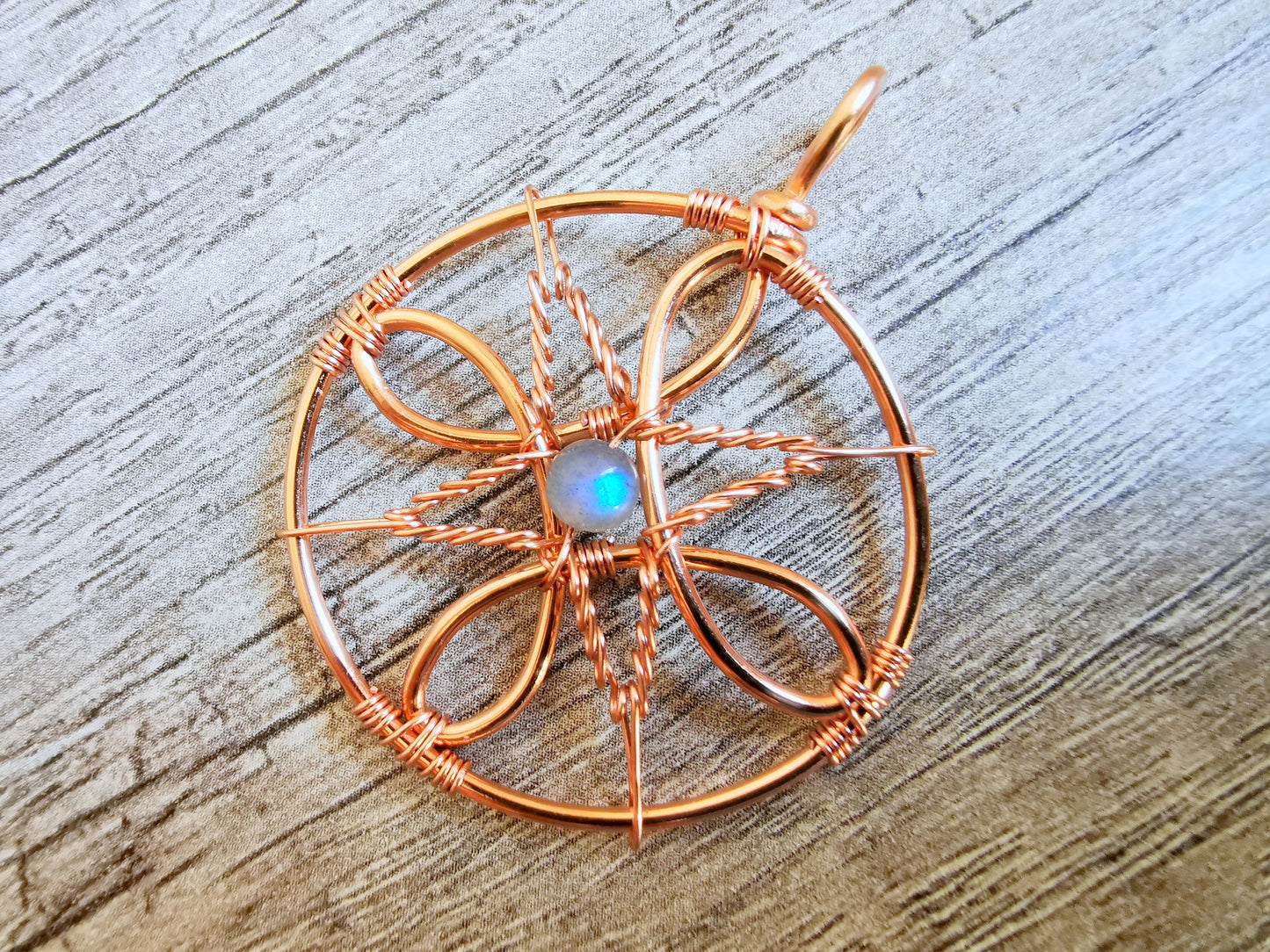 Fantasy inspired pendant: The Star