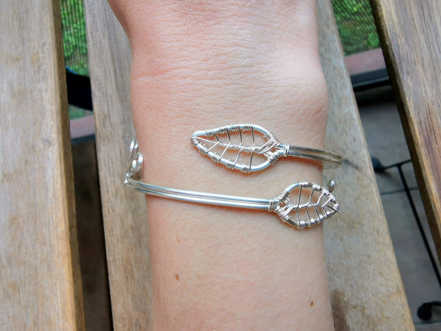 Leaf bracelet
