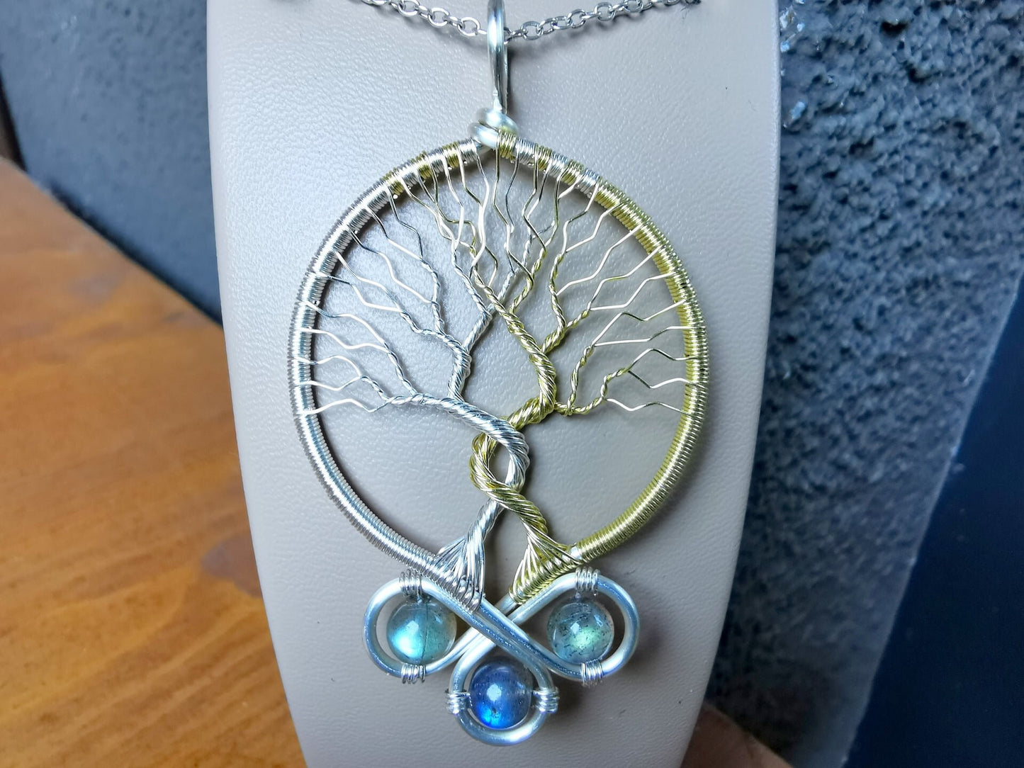 Fantasy inspired pendant: The Two Trees