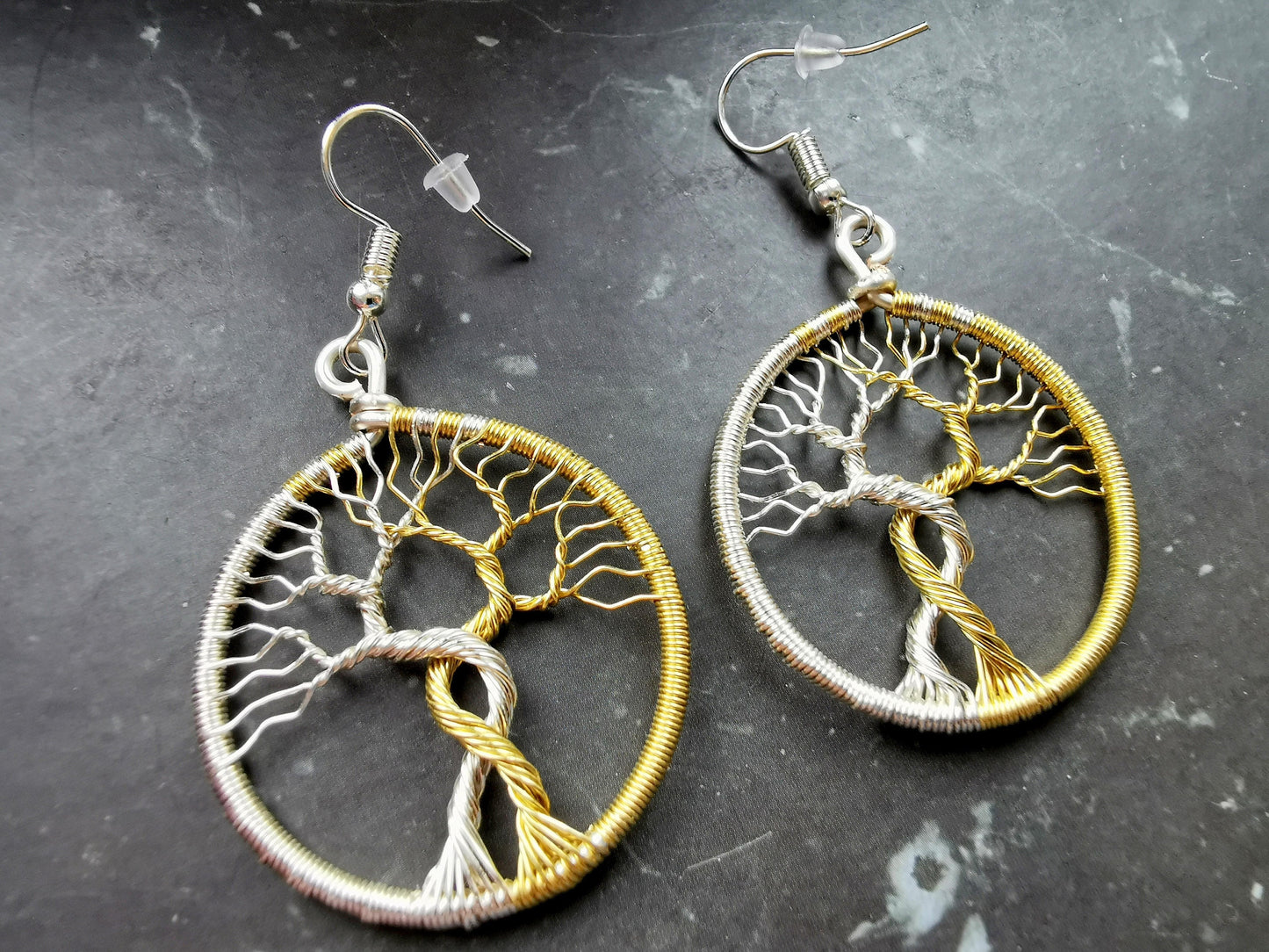Fantasy inspired earrings: The Two Trees