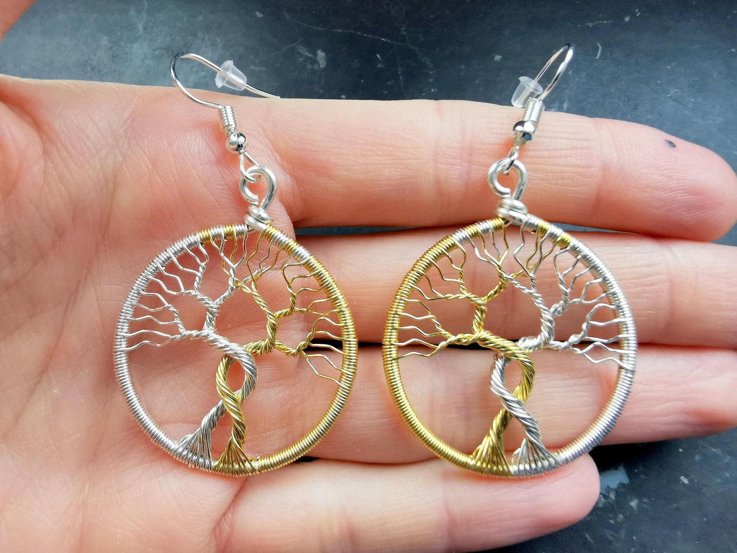 Fantasy inspired earrings: The Two Trees