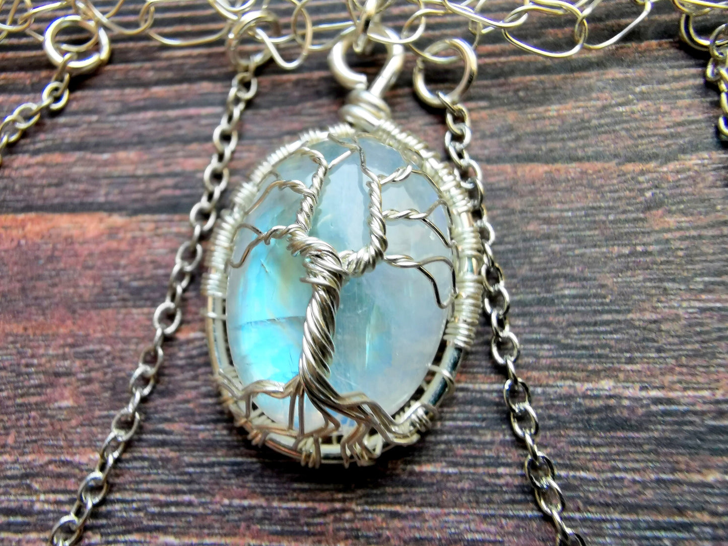 Wire crochet choker with a moonstone