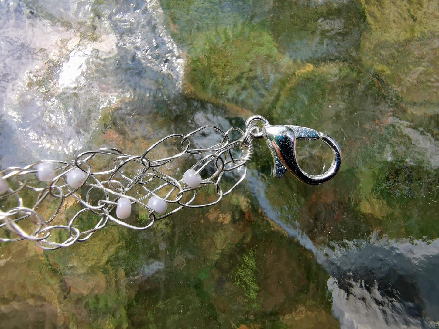 Wire crochet leaf bracelet with a moonstone