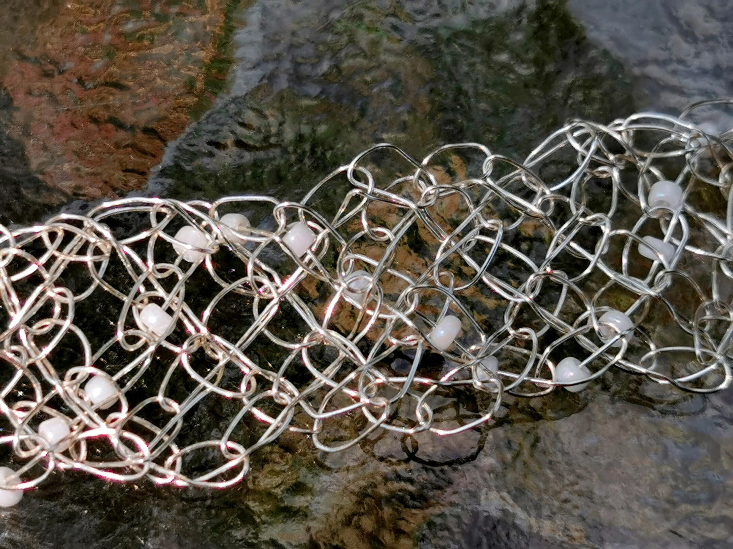 Wire crochet leaf bracelet with a moonstone