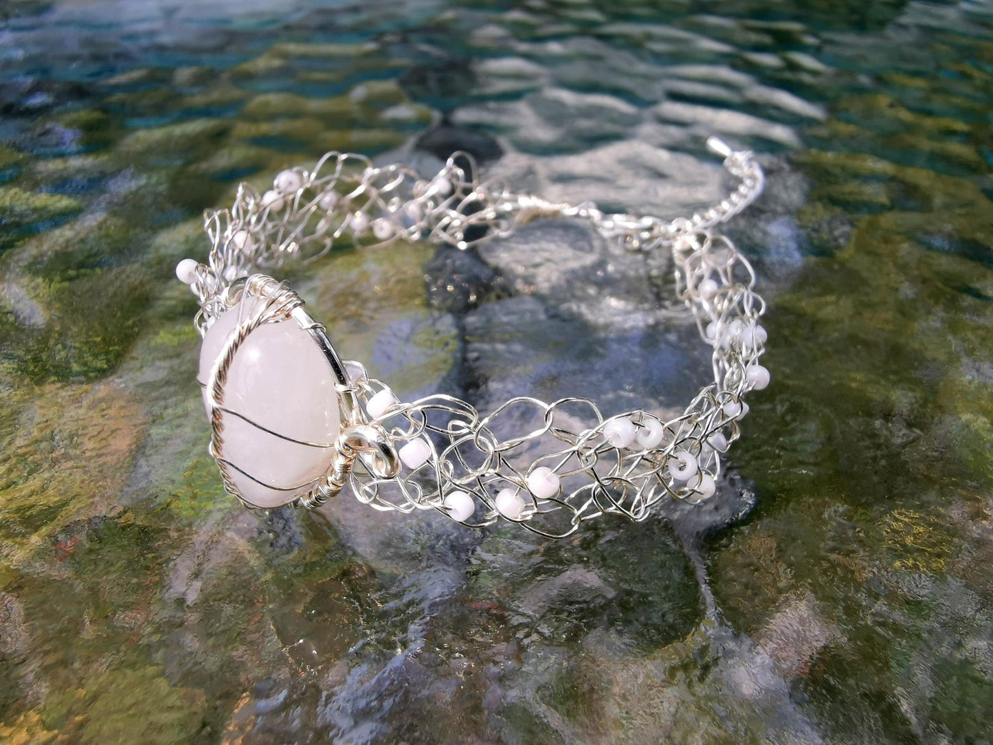 Wire crochet leaf bracelet with a moonstone
