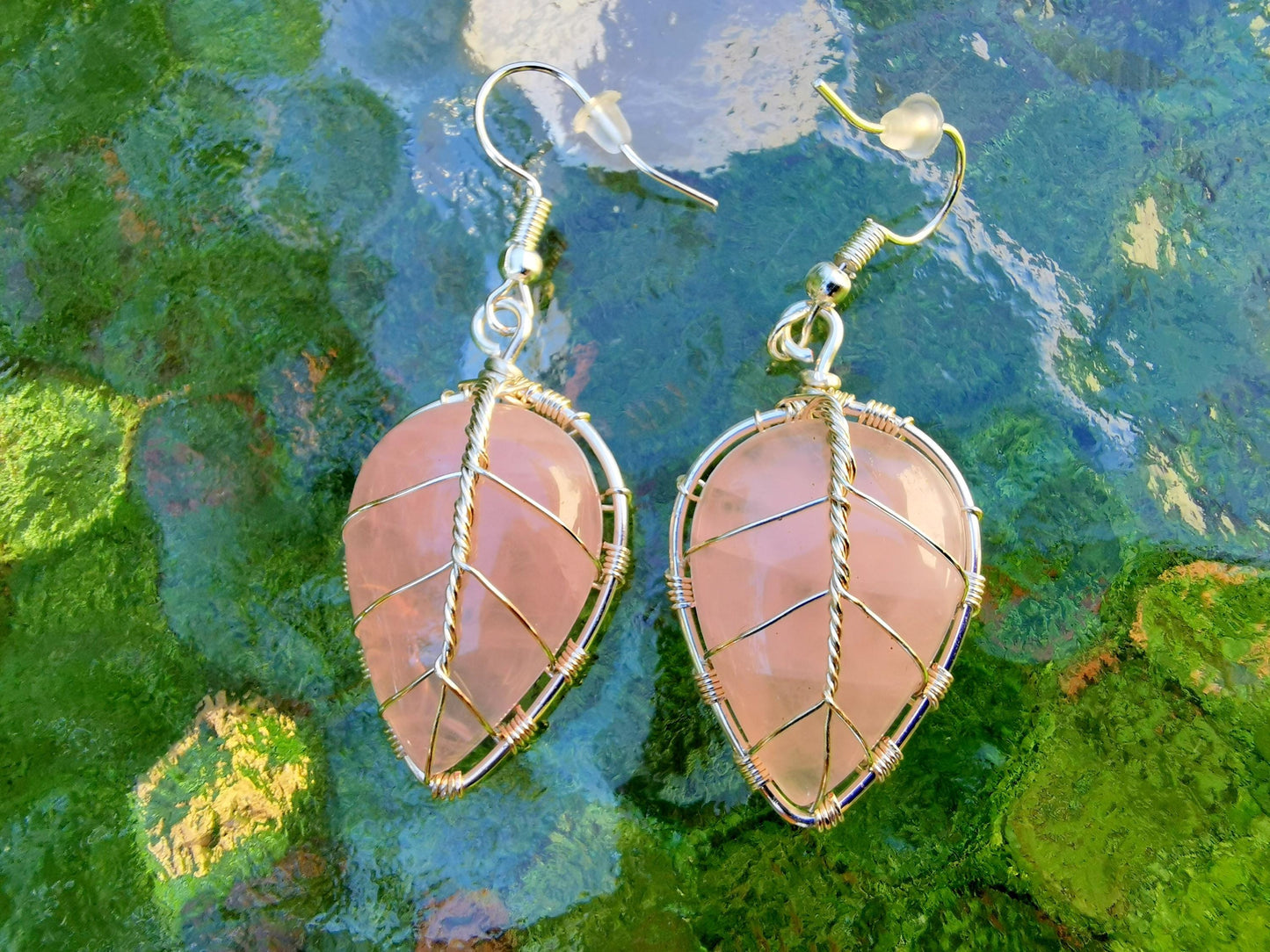 Leaf earrings with rose quartz gemstones