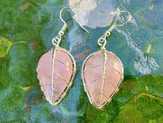 Leaf earrings with rose quartz gemstones