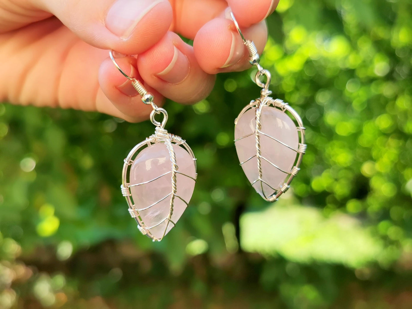 Leaf earrings with rose quartz gemstones
