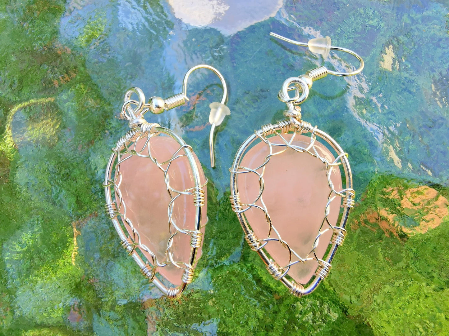 Leaf earrings with rose quartz gemstones