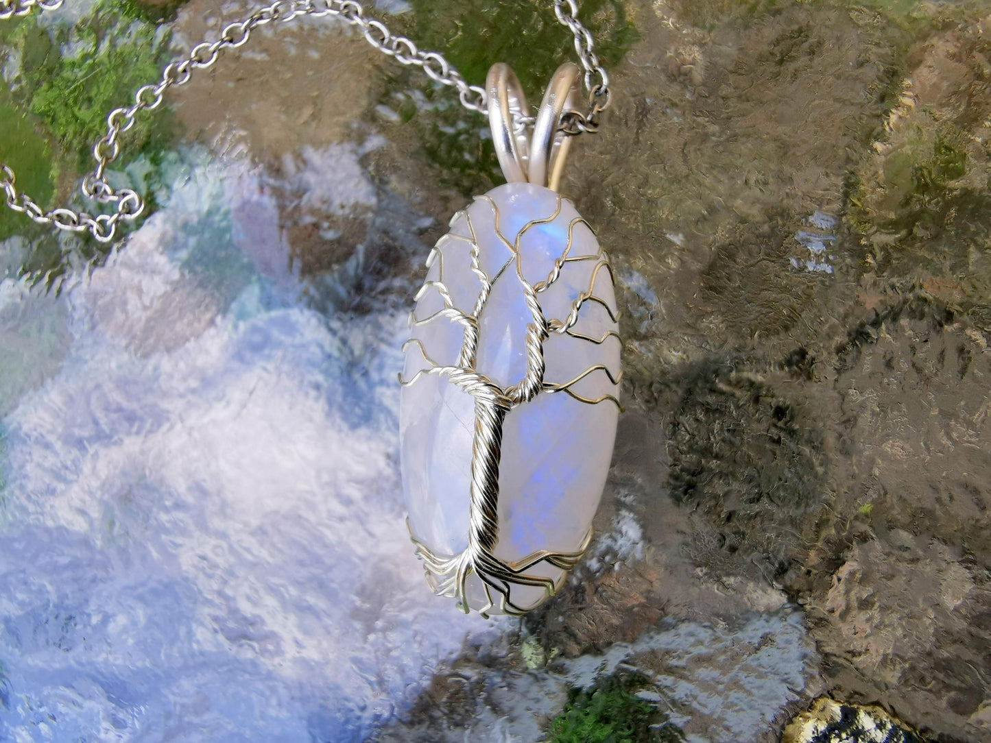 Tree pendant with a moonstone gemstone