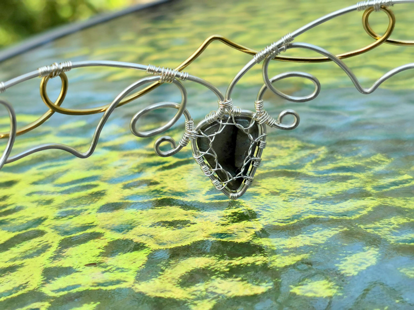 Elven crown with a labradorite gemstone