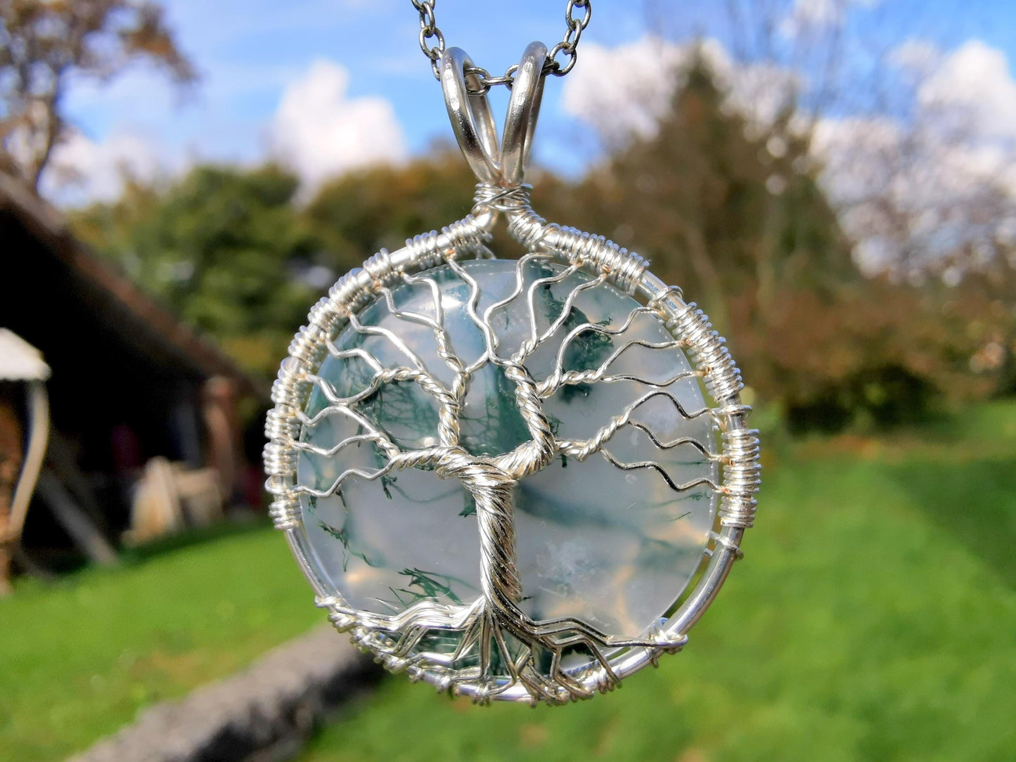 Tree pendant with a moos agate gemstone