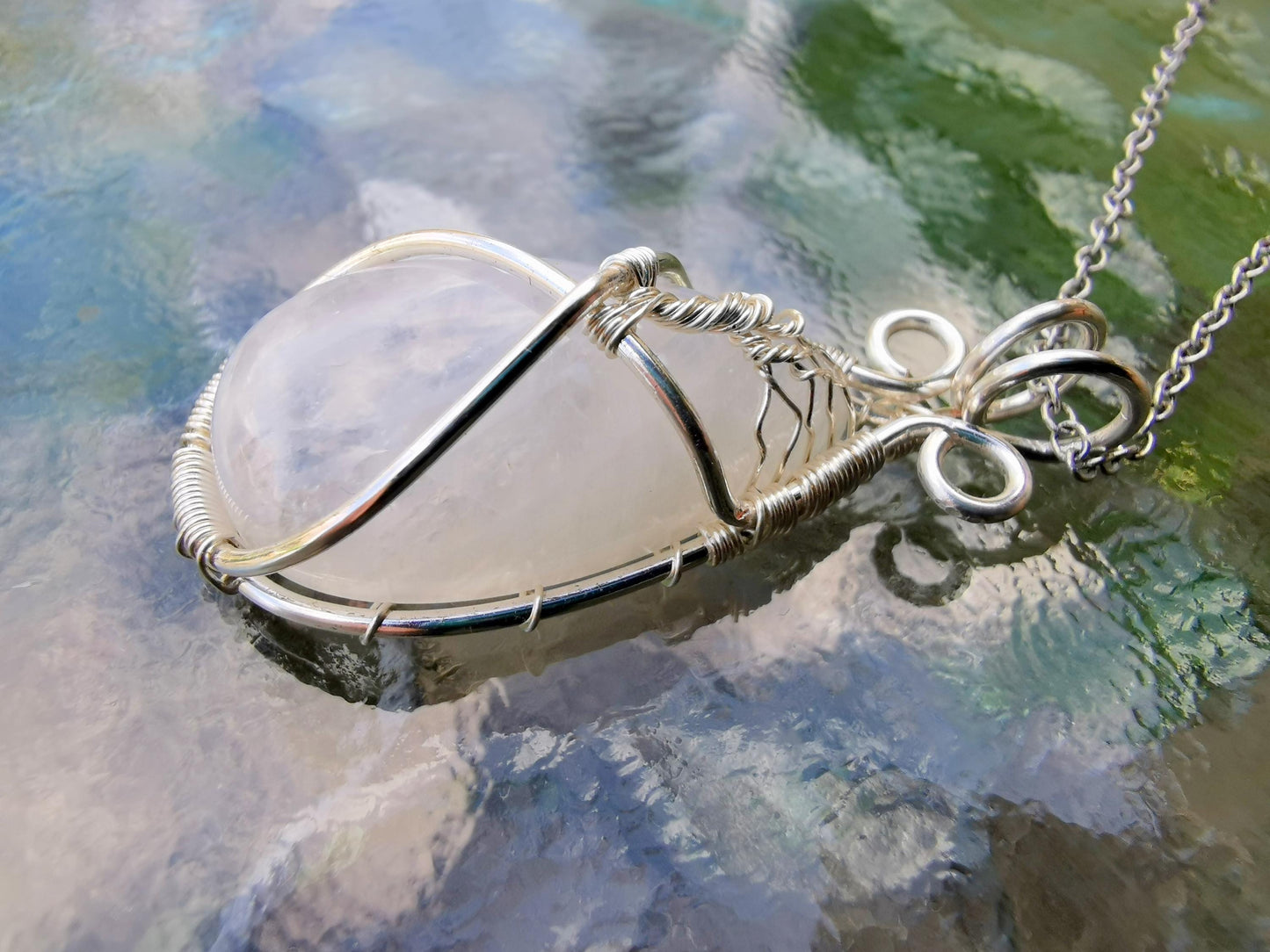 Tree pendant with a moonstone gemstone