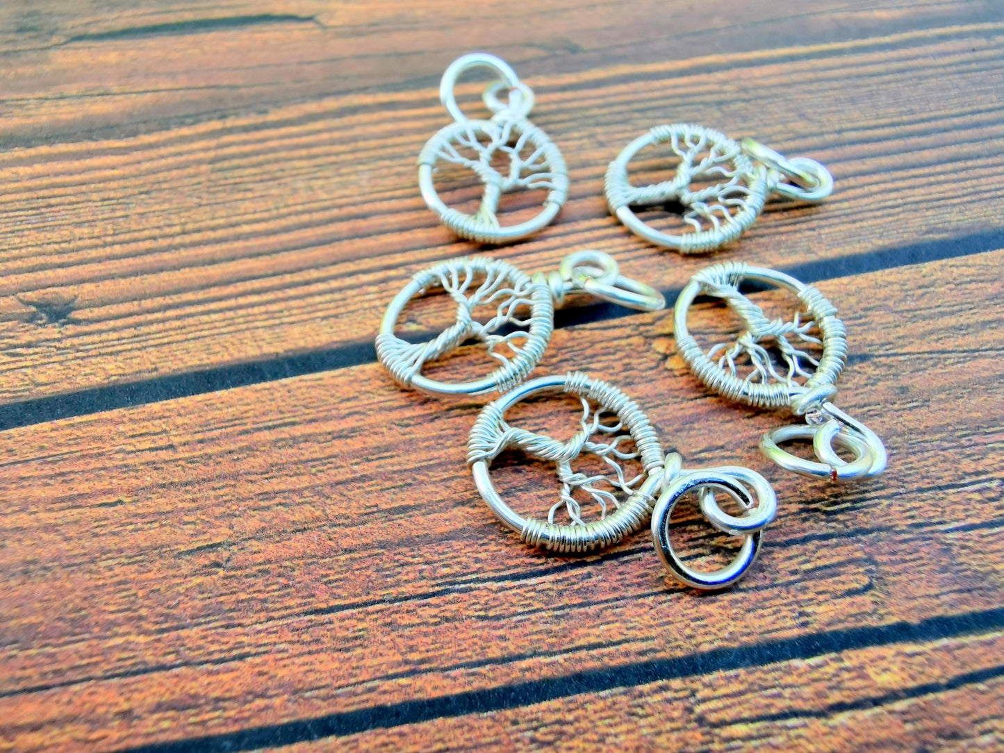 Wire-wrapped Tree charm pendant - Small pendant - 1 pc / 5 pcs / 10 pcs / 20 pcs / 50 pcs / 100 pcs