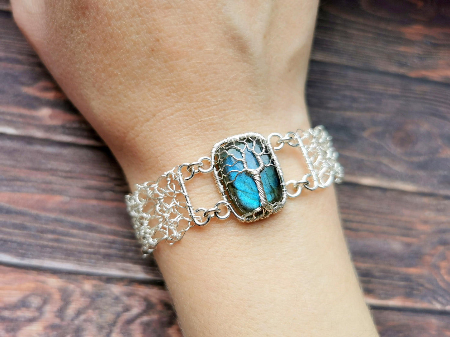 Wire crochet tree bracelet with a labradorite gemstone
