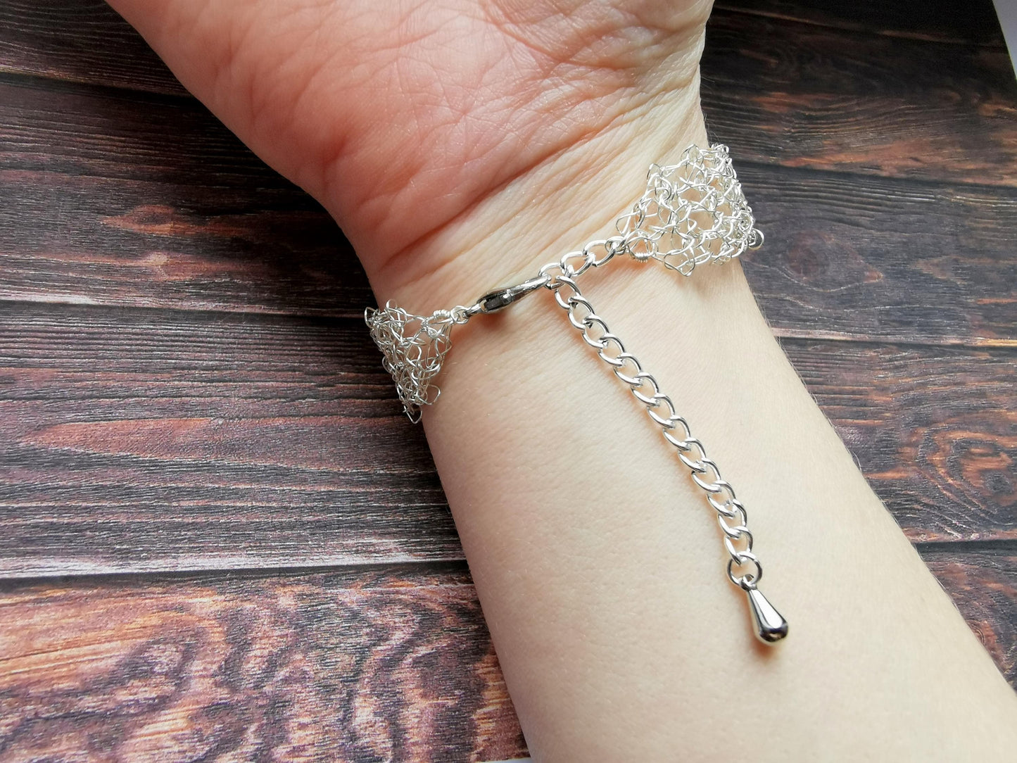 Wire crochet tree bracelet with a labradorite gemstone