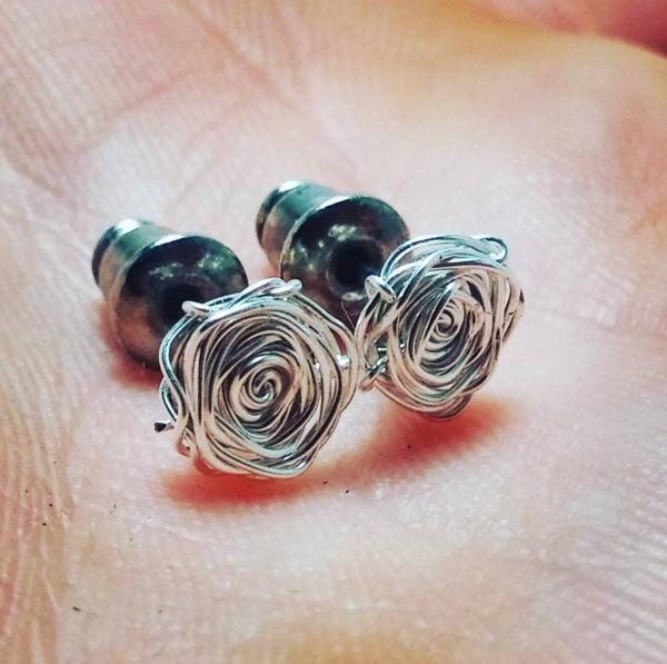 Rose earrings
