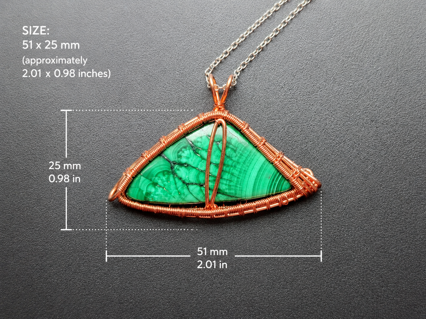 Dragon's eye pendant with a malachite moonstone