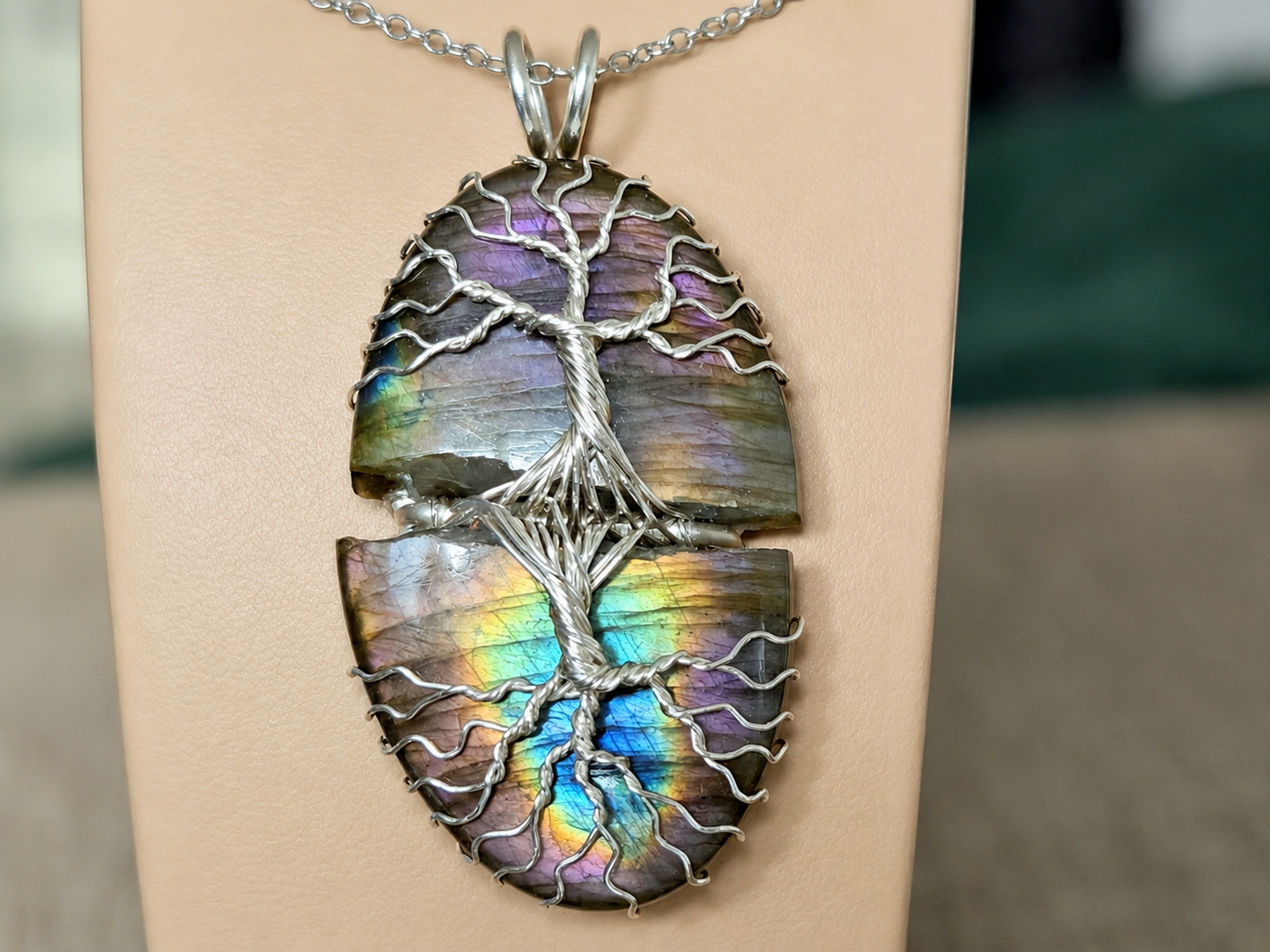 Tree pendant with a broken labradorite gemstone