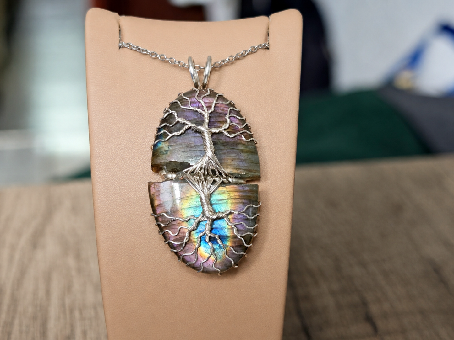 Tree pendant with a broken labradorite gemstone