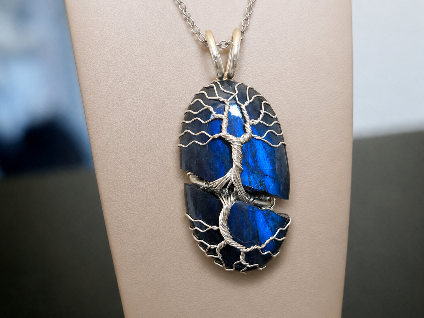 Tree pendant with a broken labradorite gemstone